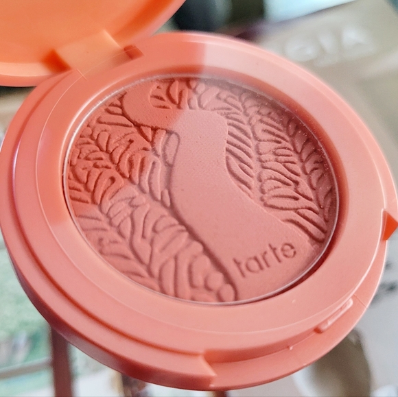 ⭐️HP⭐️TARTE -Amazonian Clay 12 Hour Longwear Powder Blush - Picture 5 of 9